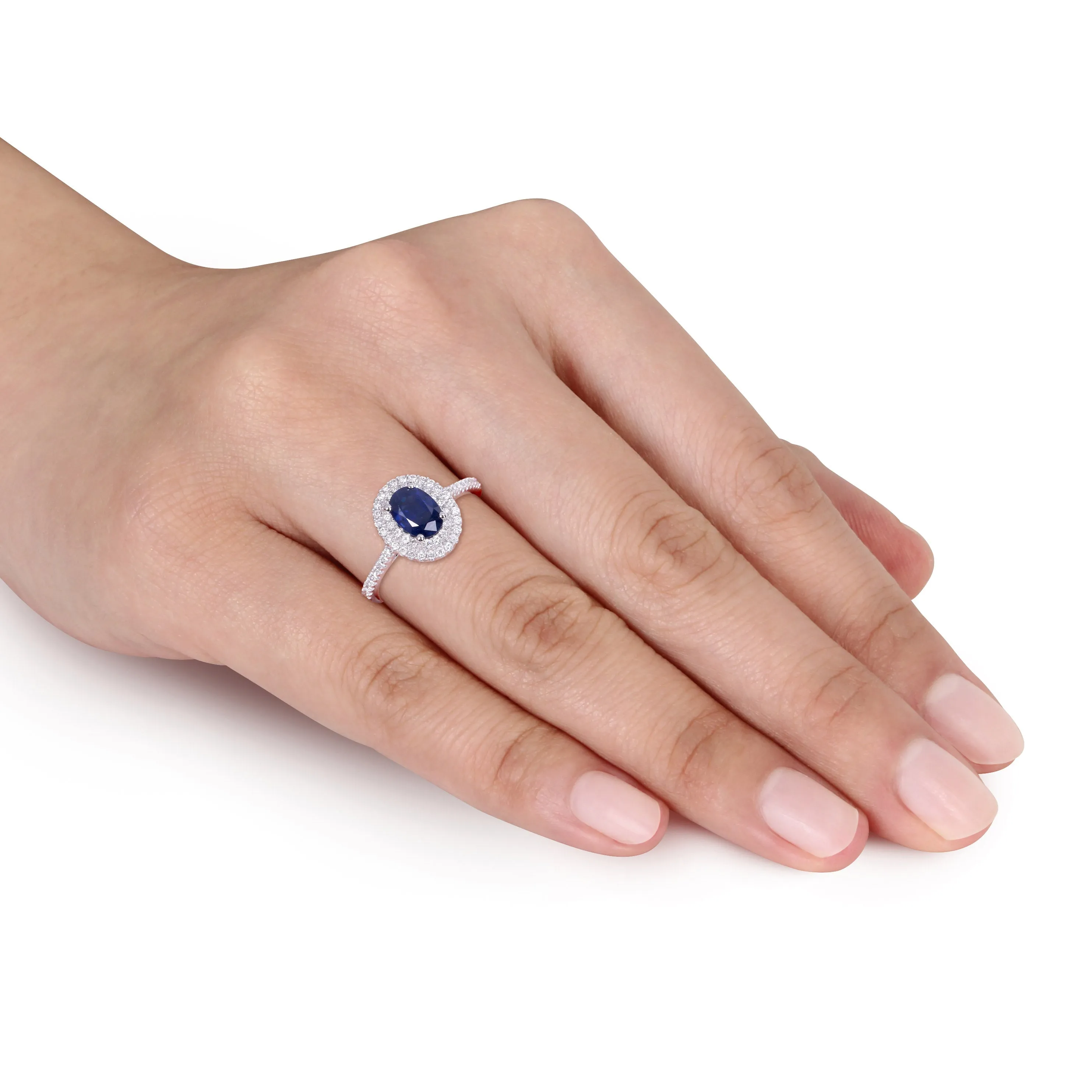 1 CT Blue Sapphire with Diamond Halo Engagement Ring