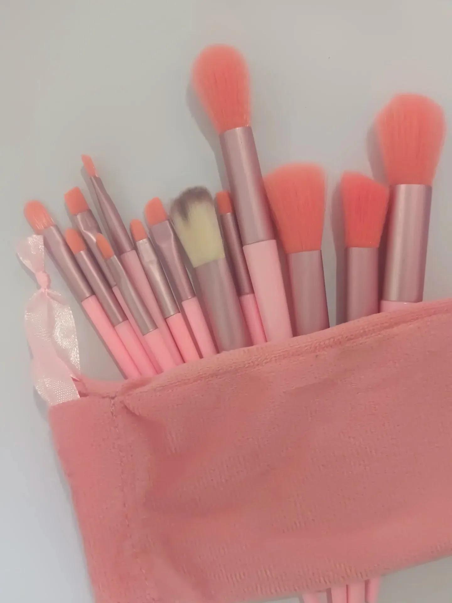 13-Piece Fluffy Makeup Brush Set