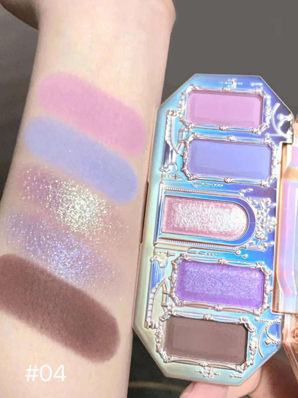 Flower Knows Moonlight Mermaid Eyeshadow Palette