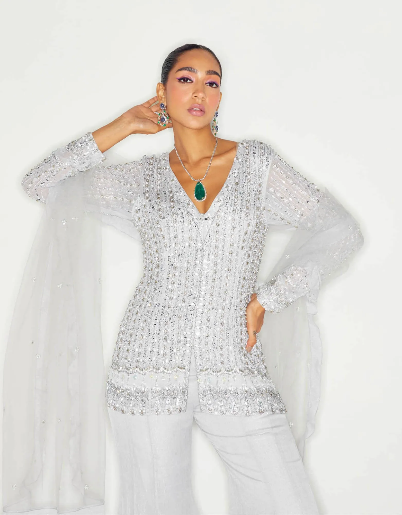 Grey tonal kurta and flared pants set