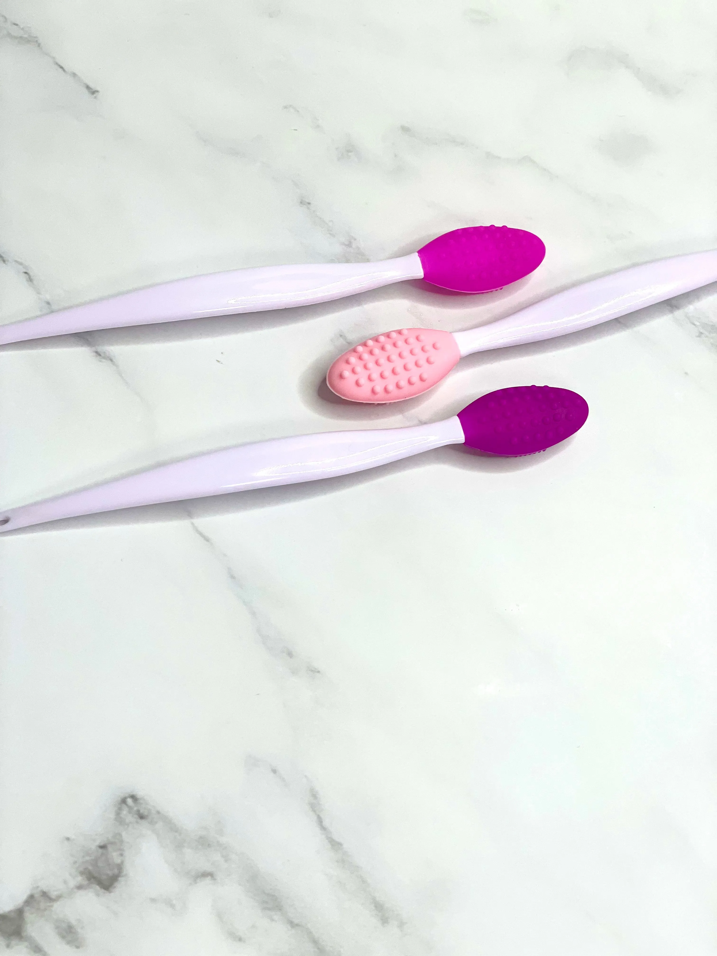 Lip Exfoliator Brush