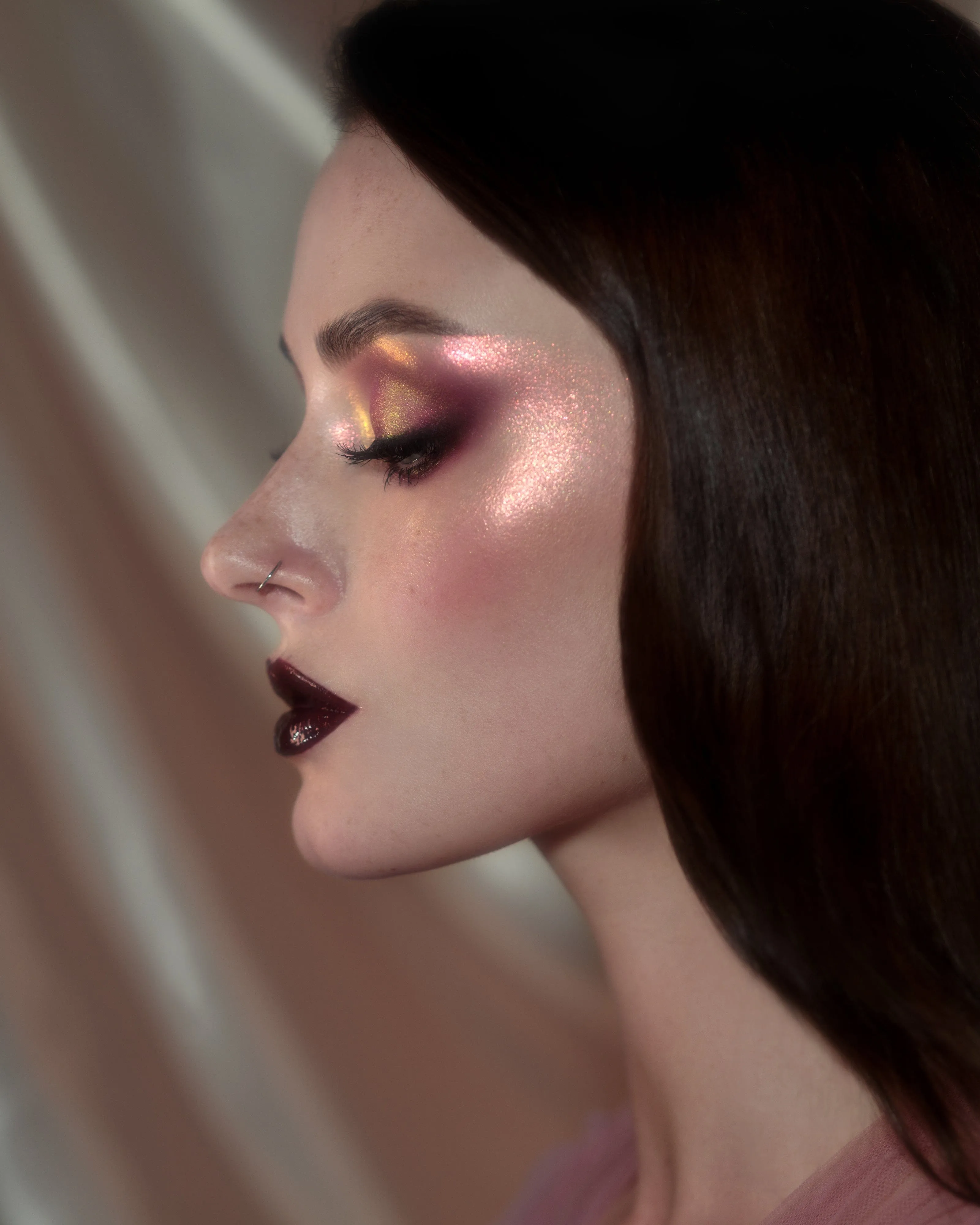Pillow Fight Opal Multichrome Loose Eyeshadow