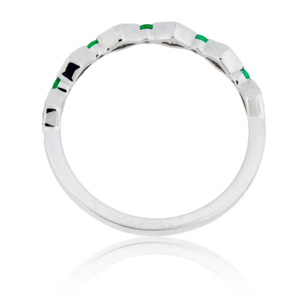 Round Diamond and Round Emerald Stacking Band