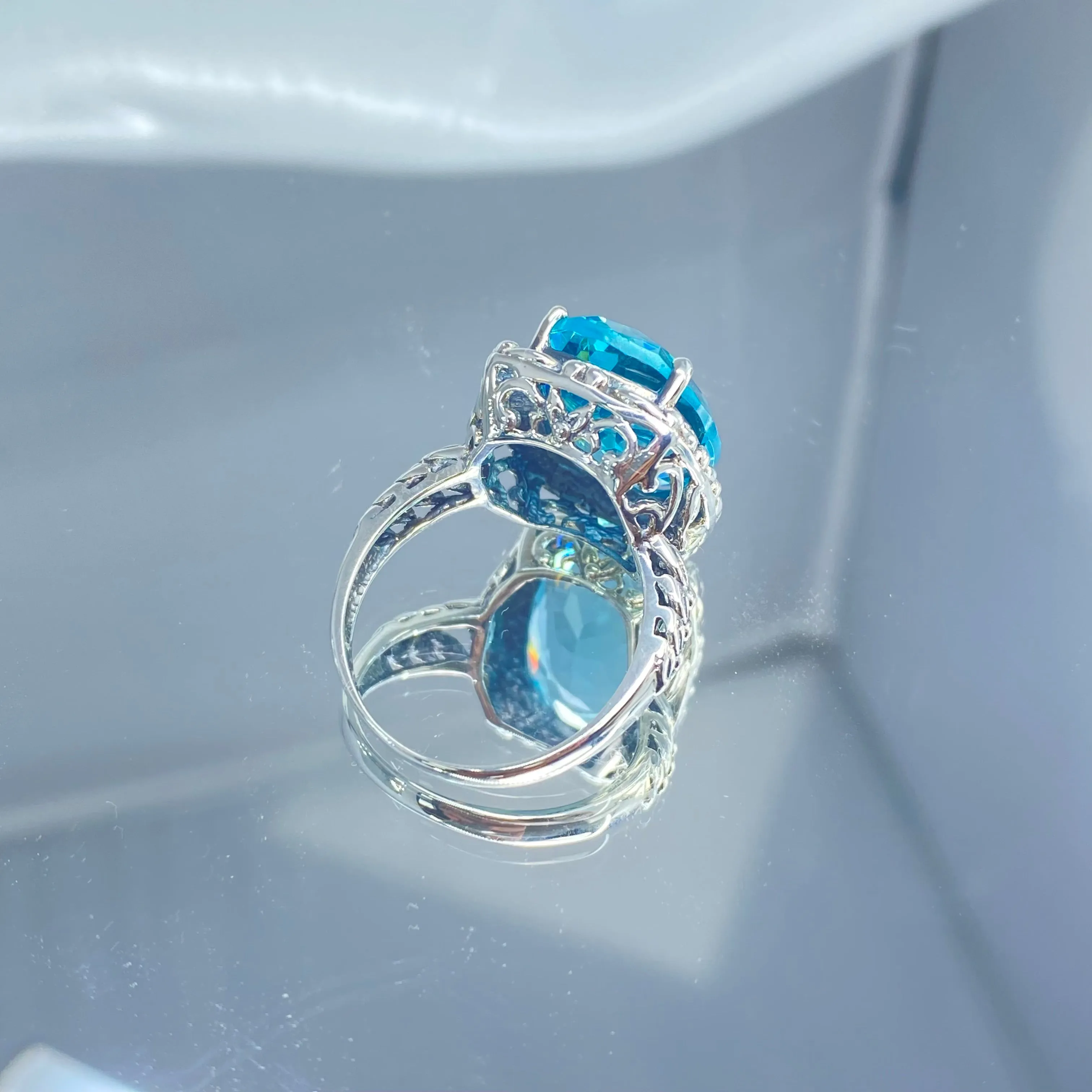 Sky Blue Aquamarine Ring, Leaf Accent Ring, Oval Cut Gem, Vintage Style Jewelry, Design#D120