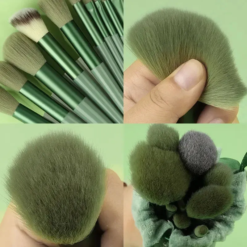 Ultimate 13-Piece Makeup Brush Set - Soft & Fluffy Kabuki, Foundation, Blush, Powder & Eyeshadow Brushes