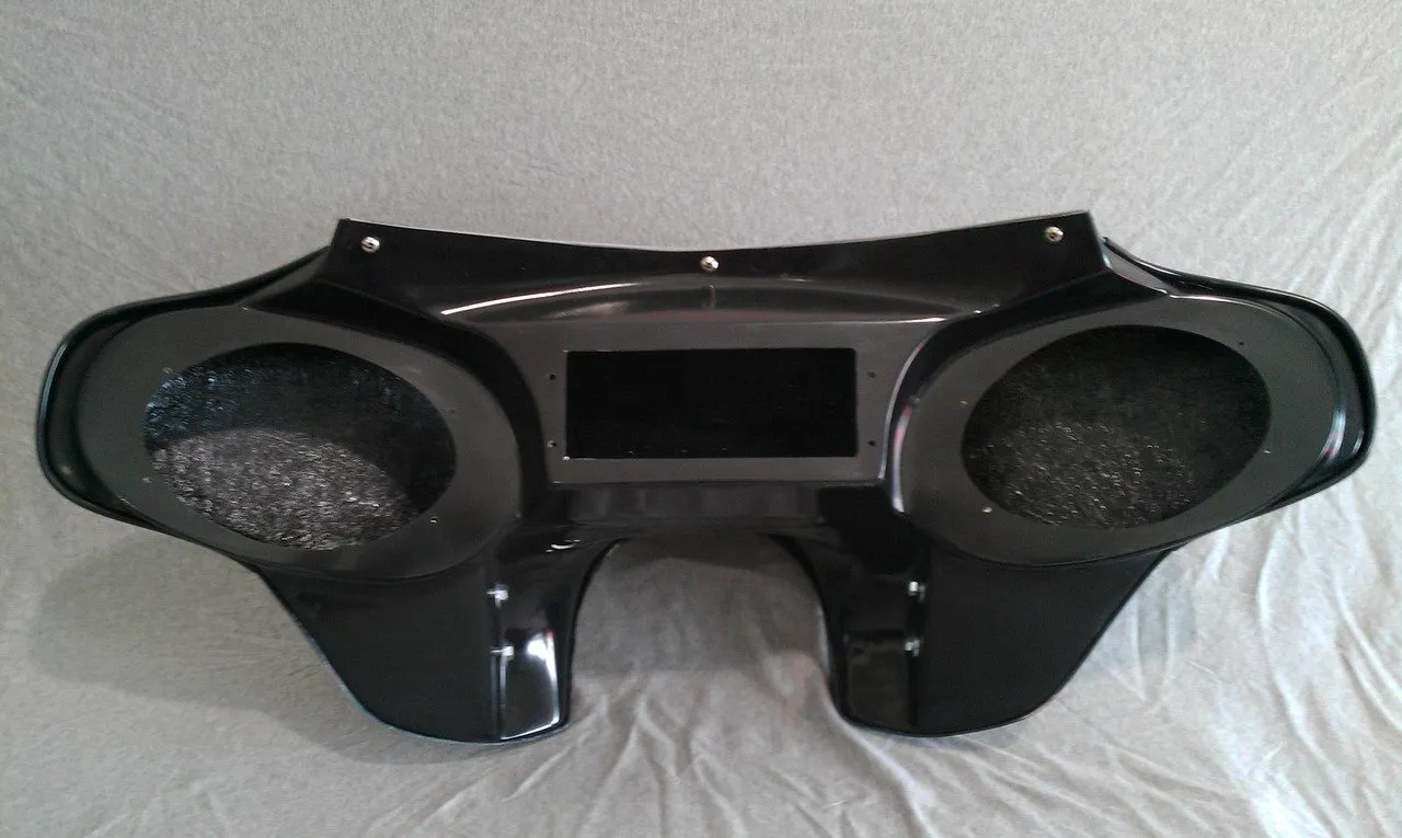 Yamaha VSTAR 1100 Motorcycle Headlight Stereo with Radio Fairing 6 x 9 Speakers Batwing